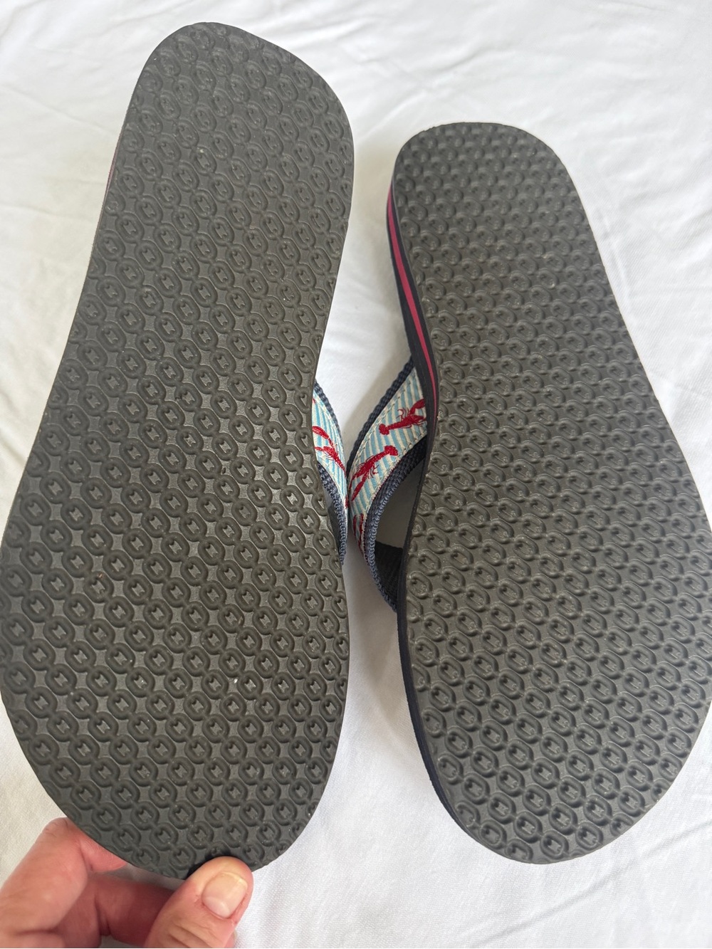 L.L. Bean Women's Flip Flops with Red Lobster Strap Accents - Picture 4 of 5